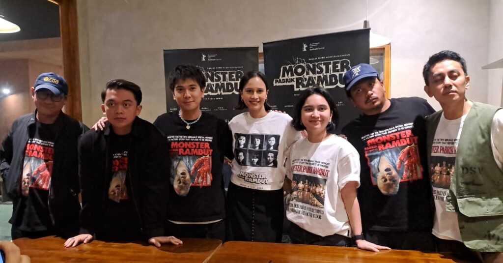 Para Pemeran Film Monster Pabrik Rambut saat Koonferensi Pers di Braga XXI pada Senin 25 Mei 2026