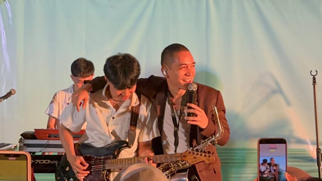 Rafi Sudirman Tutup Tur dengan Konser Penuh Cerita
